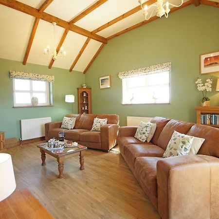Beudy'R March Villa Аберсох Екстериор снимка