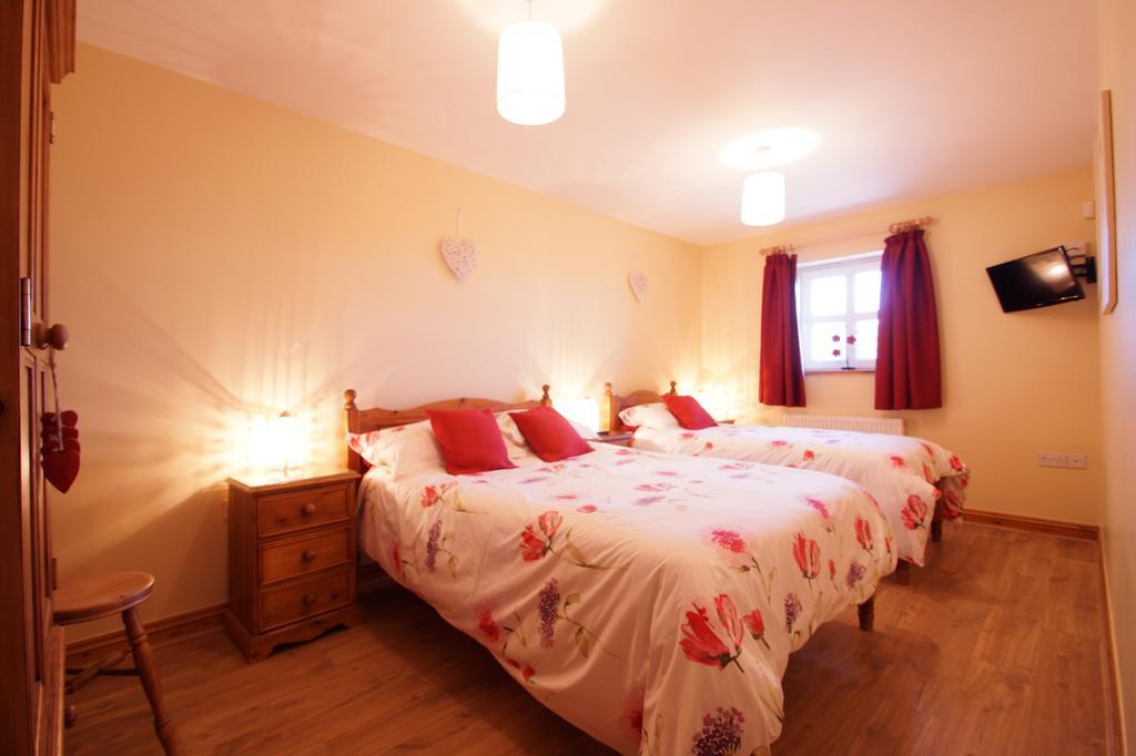 Beudy'R March Villa Аберсох Екстериор снимка